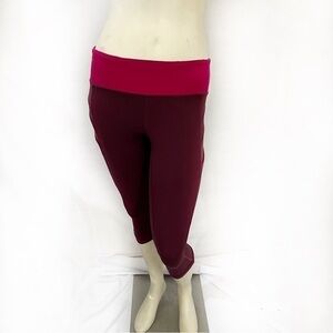 Lululemon Illumina Run Crop Bordeaux Drama Bumble berry Mesh Size 4
